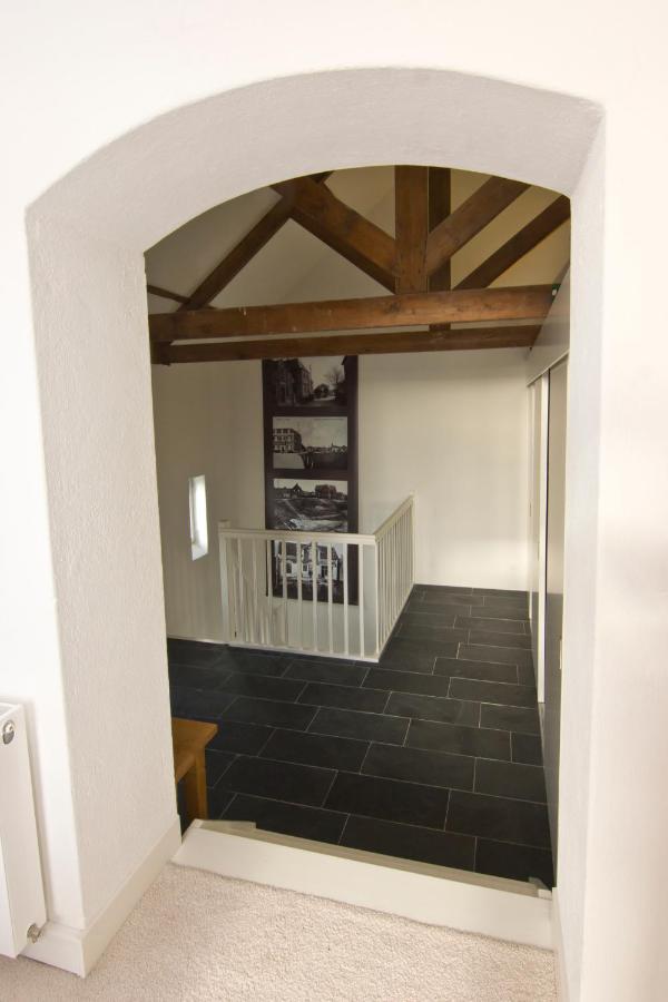 B&B Pompgebouw Aan De Rijn Tolkamer Extérieur photo