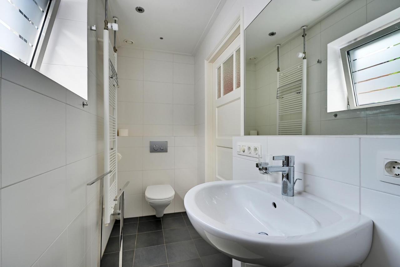 B&B Pompgebouw Aan De Rijn Tolkamer Extérieur photo