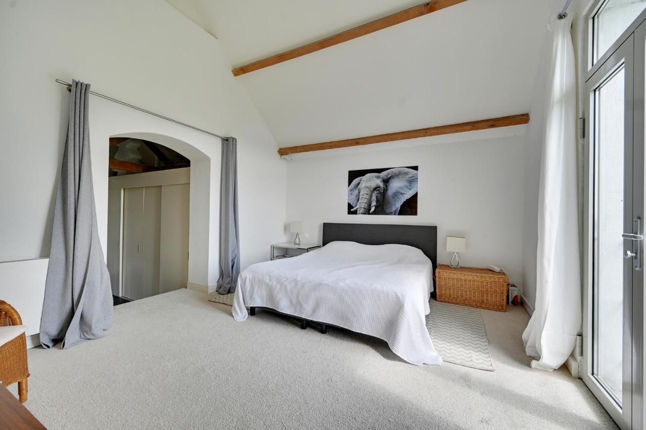 B&B Pompgebouw Aan De Rijn Tolkamer Extérieur photo